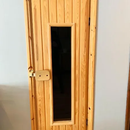 Apartment Luxury Sauna In *